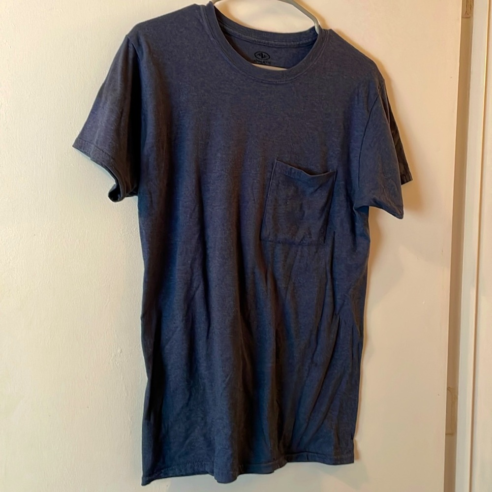 Athletic Brand Size Small Navy Blue Shirt